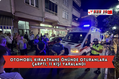 Otomobil Kıraathane Önünde Oturanlara Çarptı, 11 Kişi Yaralandı