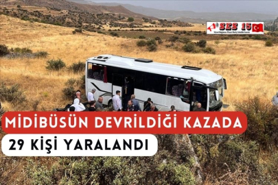 Midibüsün Devrildiği Kazada 29 Kişi Yaralandı