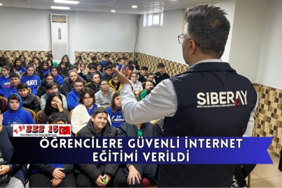 Öğrencilere Güvenli İnternet Eğitimi Verildi