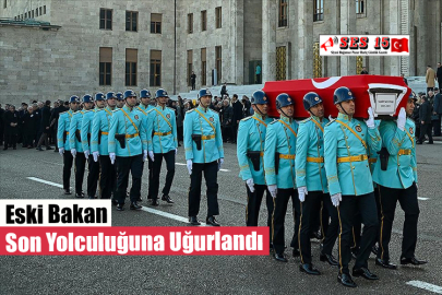 Eski Bakan Son Yolculuğuna Uğurlandı